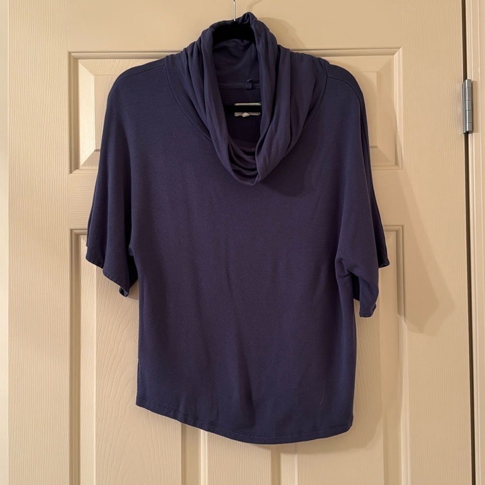 Lou & Grey short sleeved sweater, size small